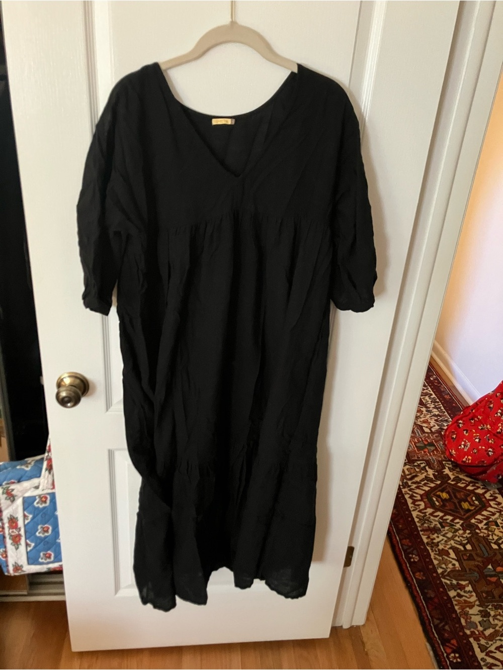 Black V-Neck Maxi Dress - Classic Lightweight Style